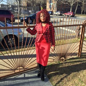 Meet your Posher, Junette